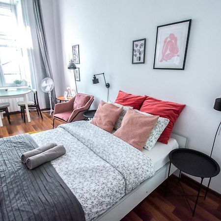 Lion Apartments - Laba Краков Экстерьер фото